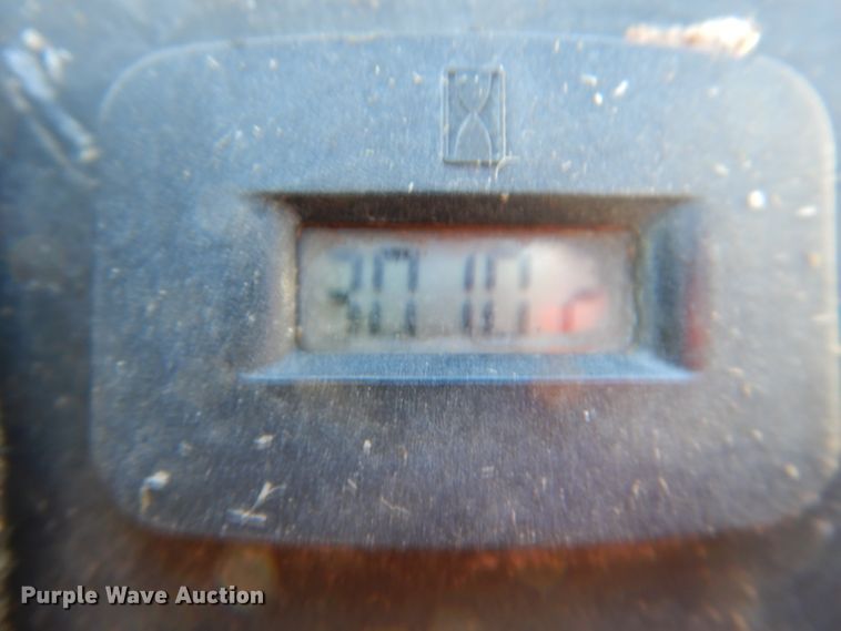 image for item DH6408 2008 John Deere 1565 Series II lawn mower