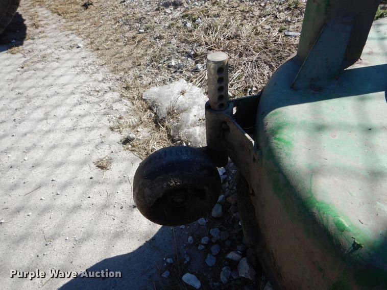 image for item DH6408 2008 John Deere 1565 Series II lawn mower