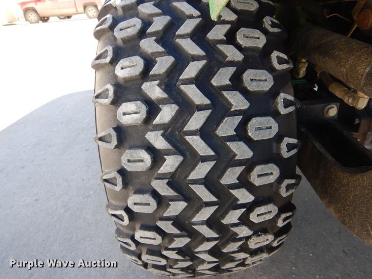 image for item DH6408 2008 John Deere 1565 Series II lawn mower