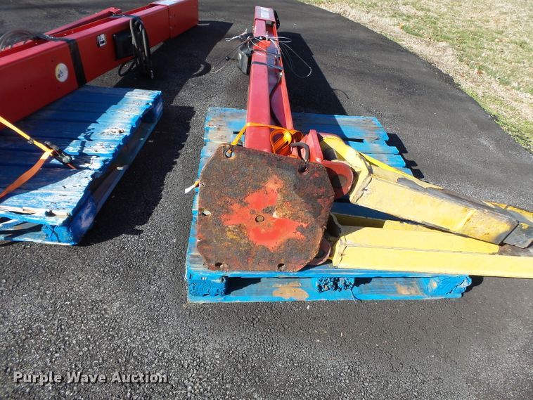 image for item DH7869 Rotary SP0A10N700 two post automotive lift