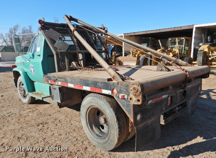 image for item DI0030 1974 Chevrolet C60 winch truck