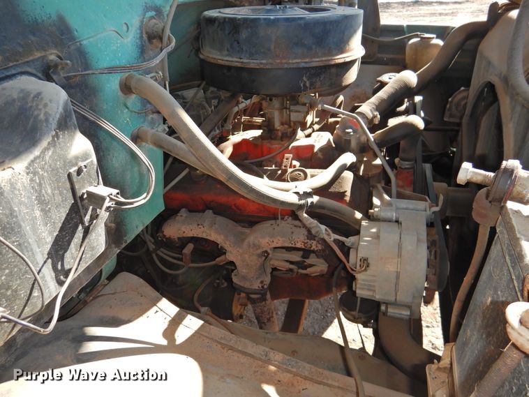 image for item DI0030 1974 Chevrolet C60 winch truck