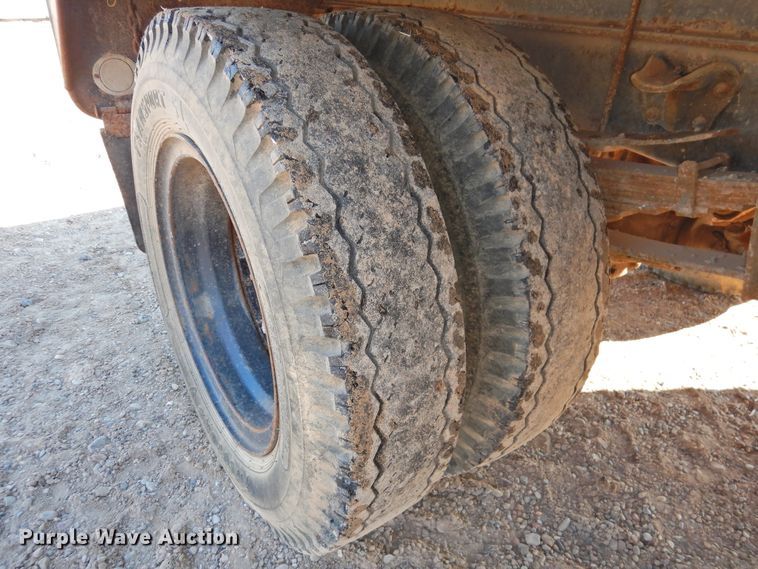 image for item DI0030 1974 Chevrolet C60 winch truck