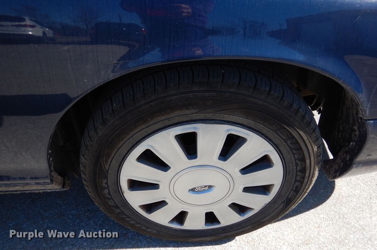 image for item EK9180 2010 Ford Crown Victoria Police Interceptor