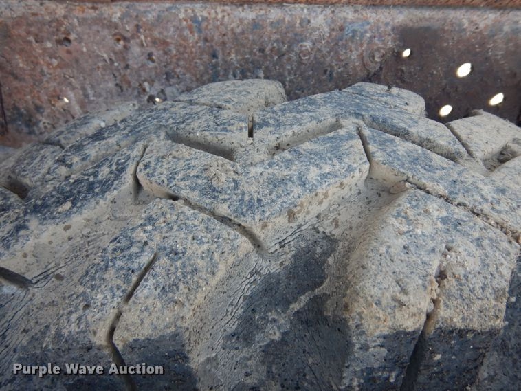 image for item ER9902 1986 Ford F700 dump truck