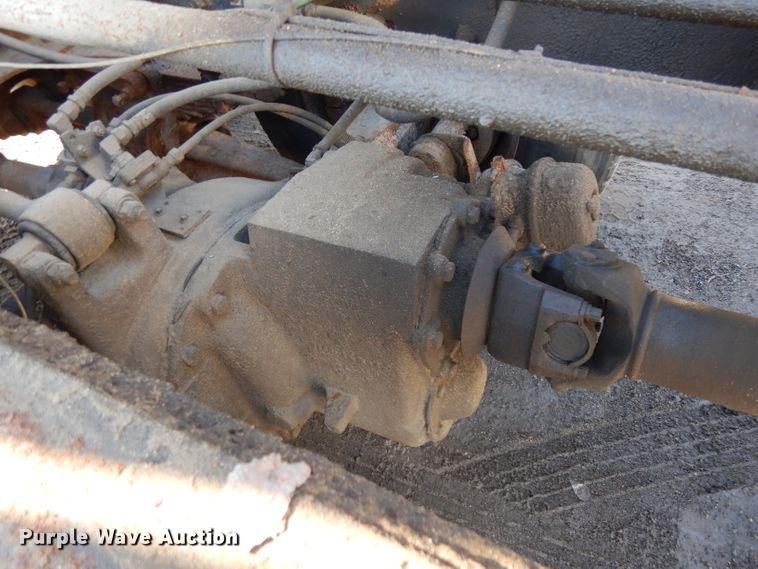 image for item ER9908 1995 Ford L8000 dump truck