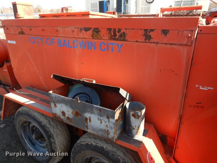 image for item ER9909 Rosco RS400 crack sealer