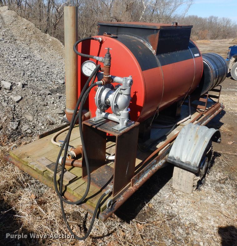 Tack oil machine in Baldwin City, KS | Item ER9910 sold ...