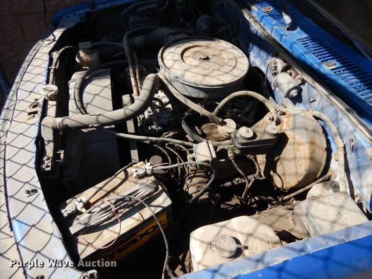 image for item ER9916 1992 Dodge Dakota Club Cab pickup truck