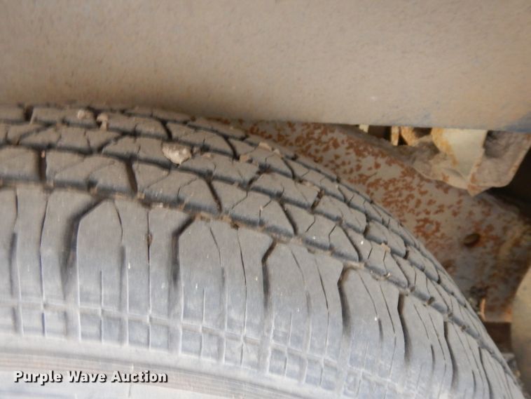 image for item ER9916 1992 Dodge Dakota Club Cab pickup truck