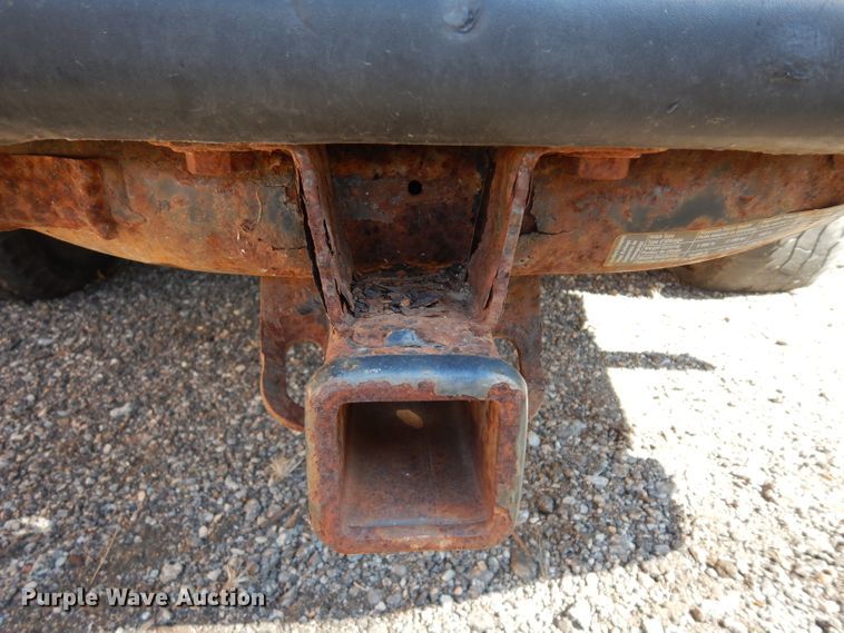 image for item ER9918 2003 Chevrolet Silverado 1500 pickup truck