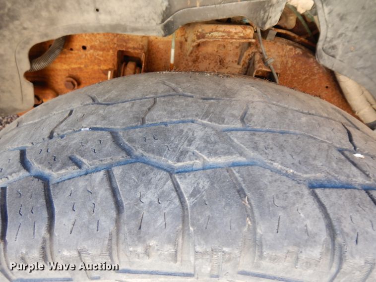 image for item ER9918 2003 Chevrolet Silverado 1500 pickup truck