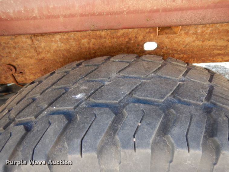 image for item ER9918 2003 Chevrolet Silverado 1500 pickup truck