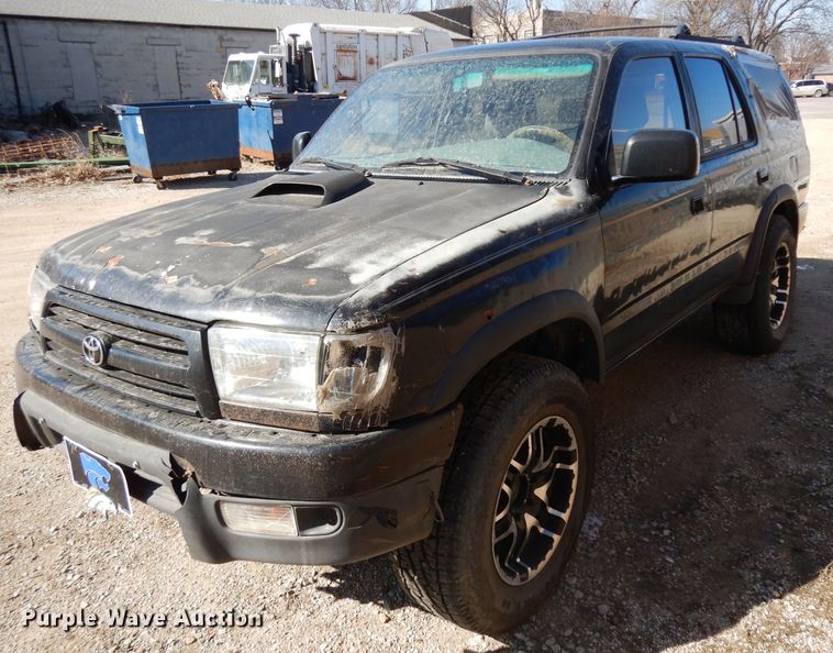 image for item ER9921 1997 Toyota 4Runner SUV