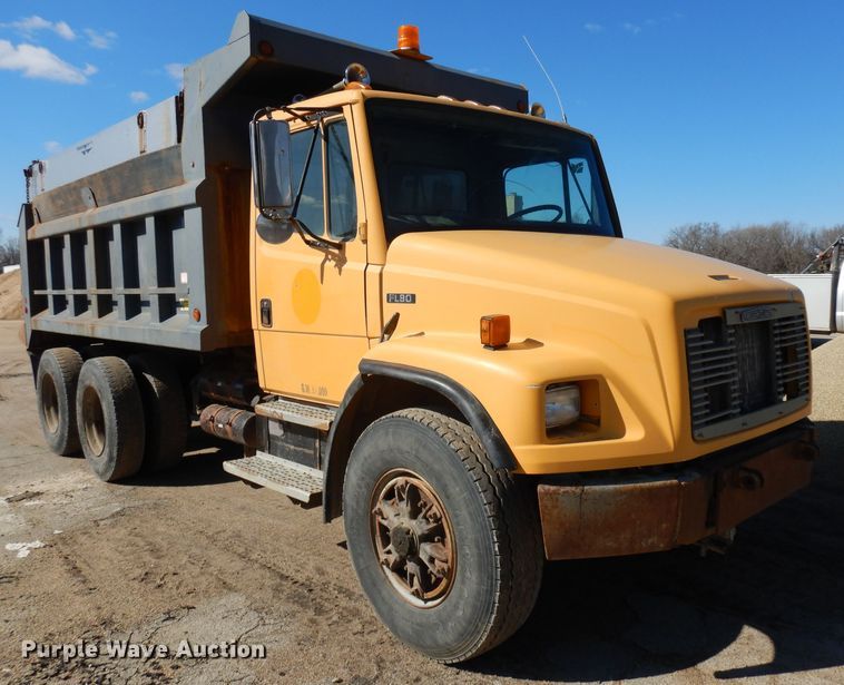 image for item ER9959 1995 Freightliner FL80 dump truck