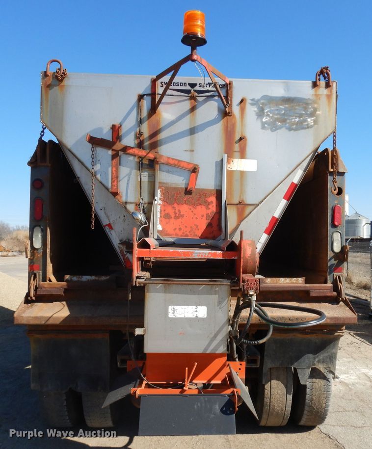 image for item ER9959 1995 Freightliner FL80 dump truck