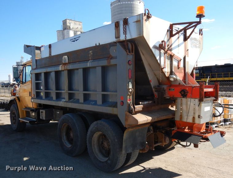 image for item ER9959 1995 Freightliner FL80 dump truck