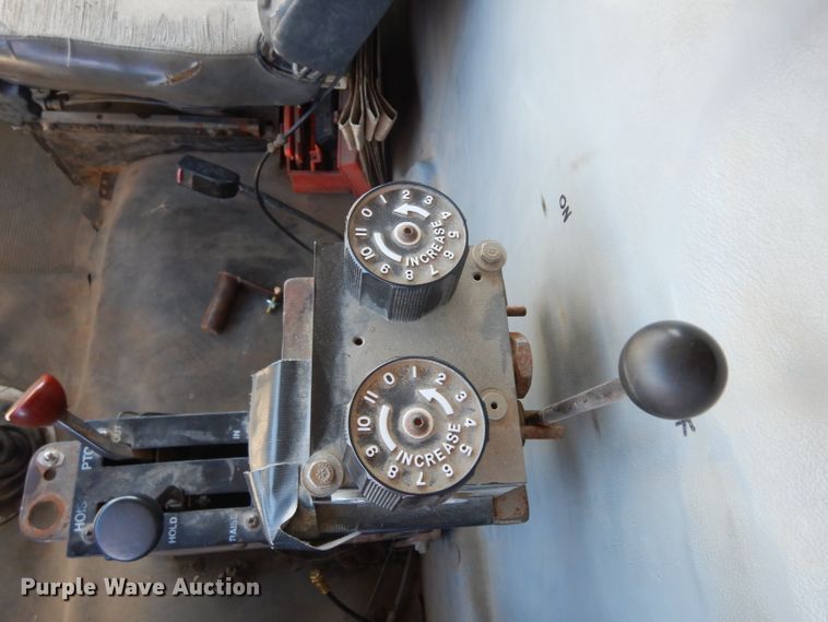 image for item ER9959 1995 Freightliner FL80 dump truck