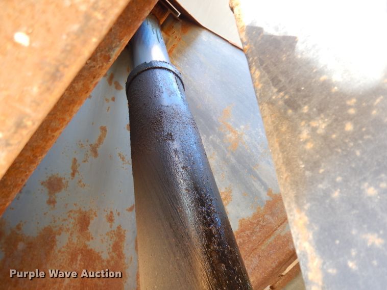 image for item ER9959 1995 Freightliner FL80 dump truck