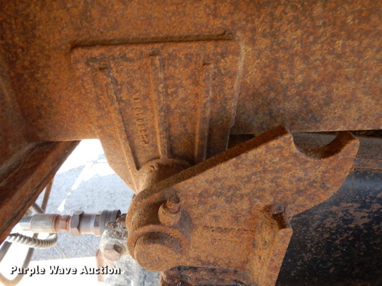 image for item ER9959 1995 Freightliner FL80 dump truck