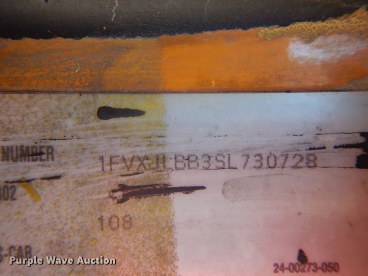 image for item ER9959 1995 Freightliner FL80 dump truck