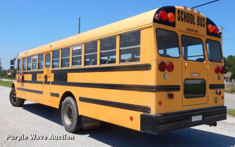 image for item FC9833 1995 International 3800 school bus