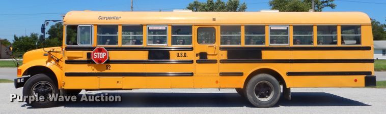 image for item FC9833 1995 International 3800 school bus