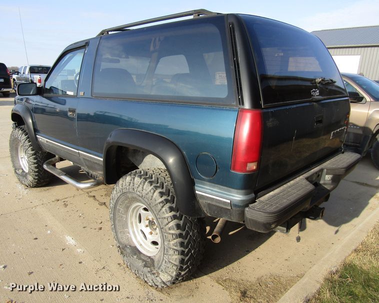 image for item FD9368 1992 Chevrolet K1500 Blazer SUV