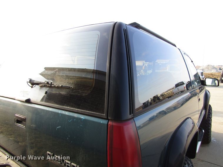 image for item FD9368 1992 Chevrolet K1500 Blazer SUV