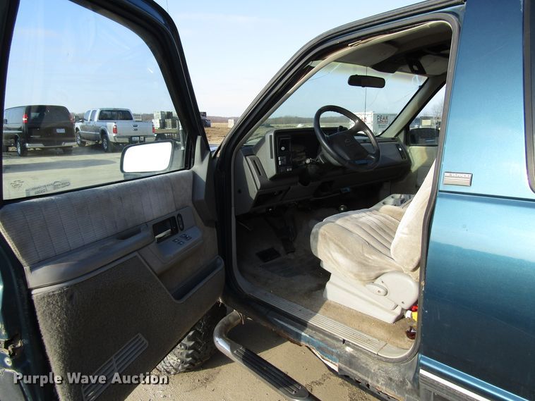 image for item FD9368 1992 Chevrolet K1500 Blazer SUV