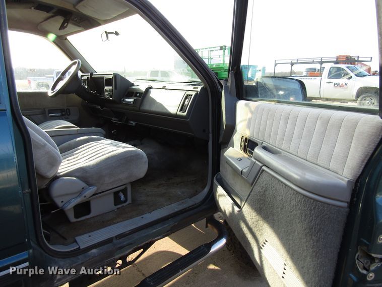 image for item FD9368 1992 Chevrolet K1500 Blazer SUV