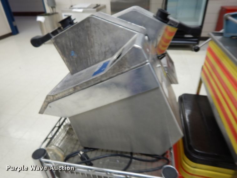 image for item FD9779 Restaurant equipment