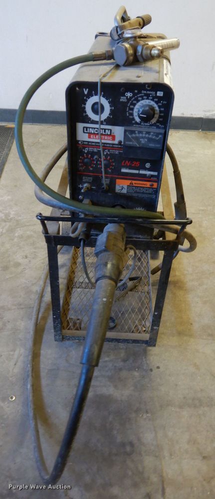 image for item FD9821 (2) Lincoln welders