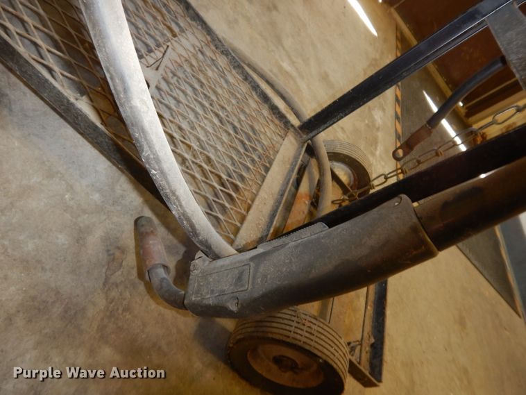 image for item FD9821 (2) Lincoln welders