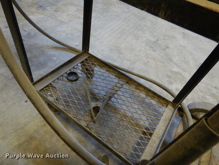 image for item FD9821 (2) Lincoln welders