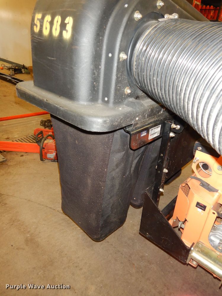 image for item FD9822 Scag Turf Tiger ZTR lawn mower