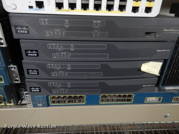 image for item FD9825 Approximately 33 routers
