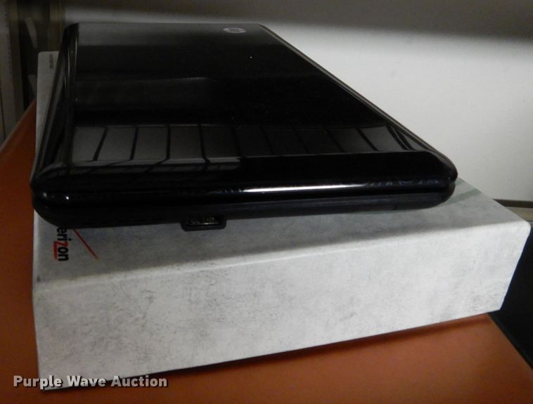 image for item FD9826 Approximately 39 laptops