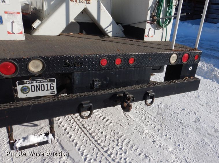 image for item FU9215 1999 International 4700 bucket truck