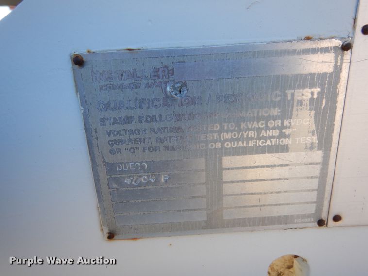 image for item FU9215 1999 International 4700 bucket truck