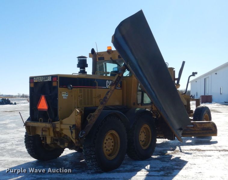 image for item FU9217 2004 Caterpillar 140H VHP Plus motor grader