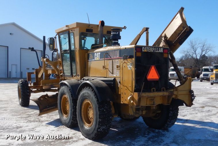 image for item FU9217 2004 Caterpillar 140H VHP Plus motor grader