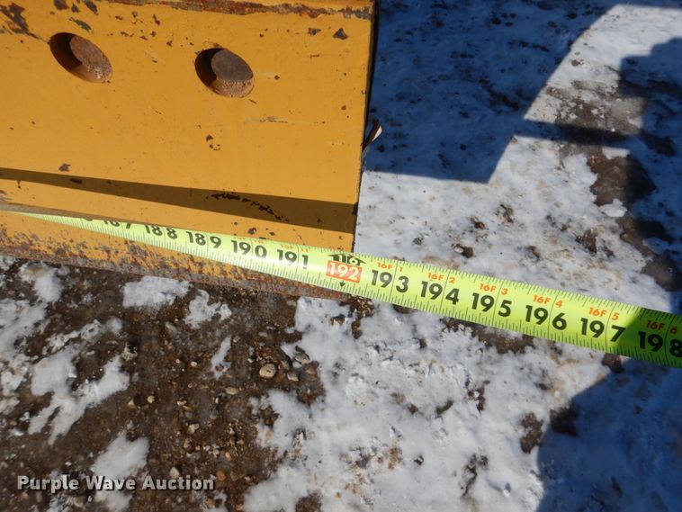 image for item FU9217 2004 Caterpillar 140H VHP Plus motor grader