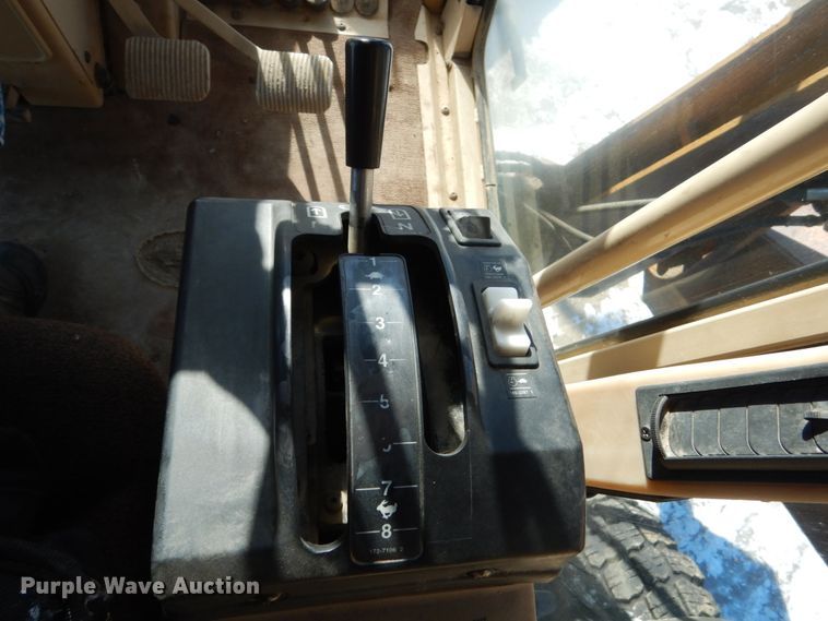 image for item FU9217 2004 Caterpillar 140H VHP Plus motor grader