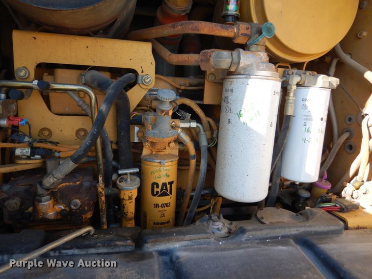 image for item FU9217 2004 Caterpillar 140H VHP Plus motor grader