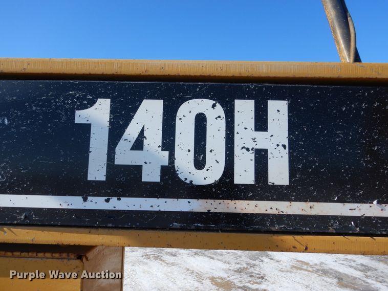 image for item FU9217 2004 Caterpillar 140H VHP Plus motor grader