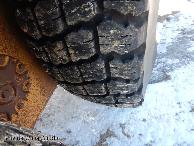 image for item FU9217 2004 Caterpillar 140H VHP Plus motor grader