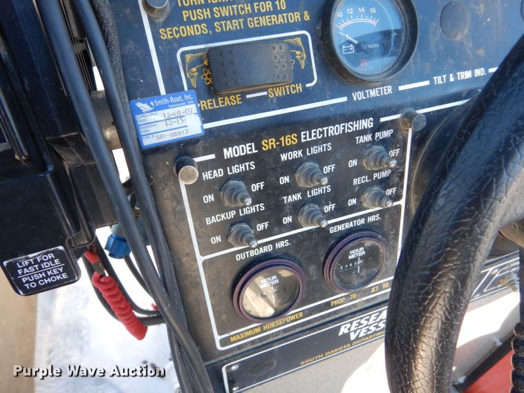 image for item FU9218 1999 Smith Root SR-16S electrofisher research vessel