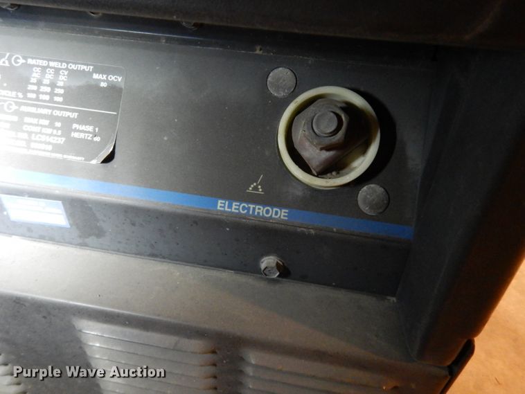 image for item FY9443 (2) welder/generators