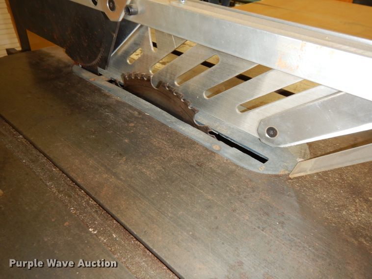 image for item FY9459 Powermatic 66 table saw